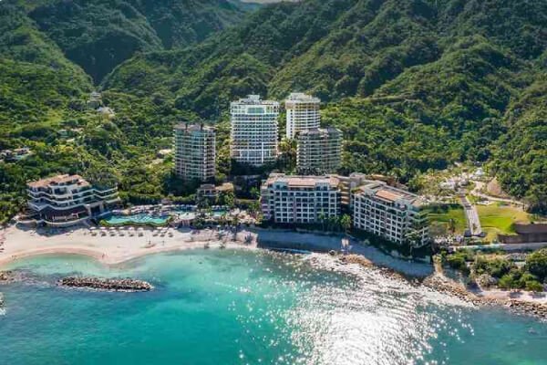 Phoenix → Puerto Vallarta​